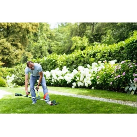 Bosch Akku-Trimmer UniversalGrassCut 18V-260 Ohne Akkuohne Ladegerät 4 Bosch Akku-Trimmer UniversalGrassCut 18V-260 Ohne Akkuohne Ladegerät – Bild 2